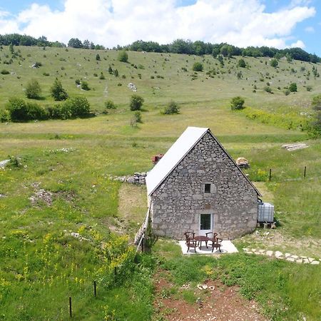 Gasthaus Suri Plužine Exterior foto